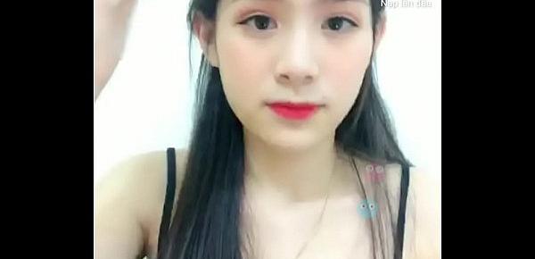  Em hotgirl Việt livestream Uplive